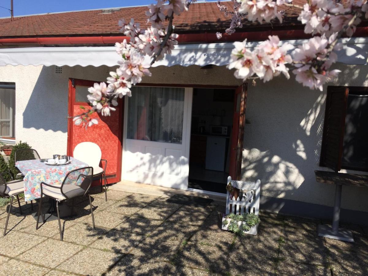 Hotel Mandula ház Veszprém Exterior foto