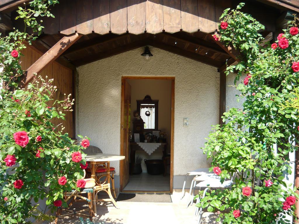 Hotel Mandula ház Veszprém Habitación foto